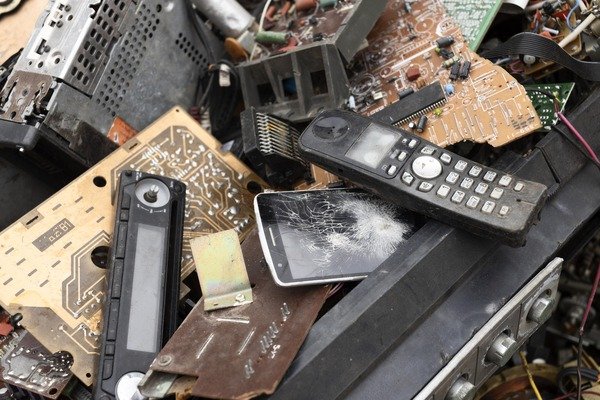 e waste collection in Bengaluru from bal Utsav